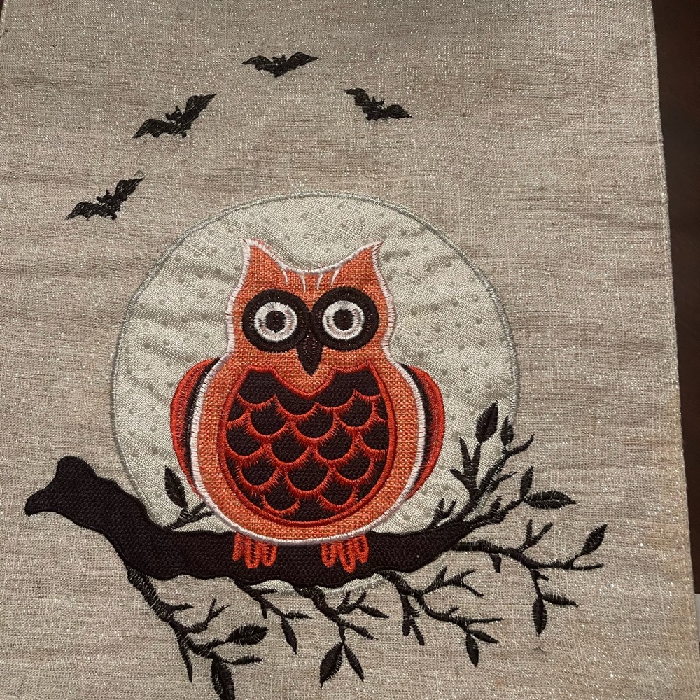 Halloween/Fall Table Runner - Picture 2 of 2